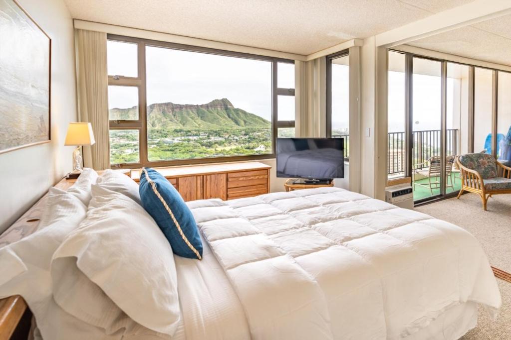 ホノルルWaikiki Banyan W-Ocean Views With Free Parking!アパートメント エクステリア 写真