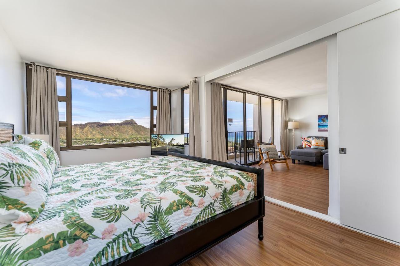 ホノルルWaikiki Banyan W-Ocean Views With Free Parking!アパートメント エクステリア 写真