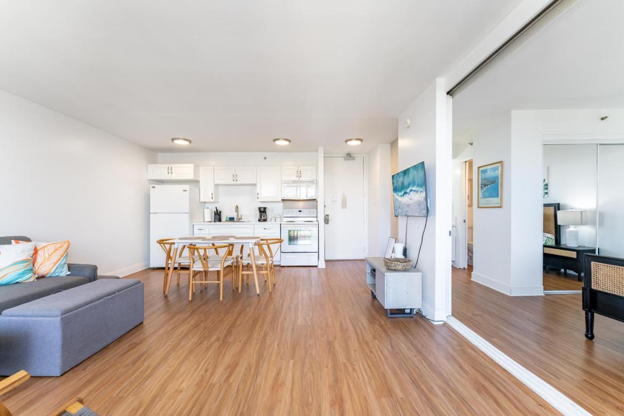 ホノルルWaikiki Banyan W-Ocean Views With Free Parking!アパートメント エクステリア 写真